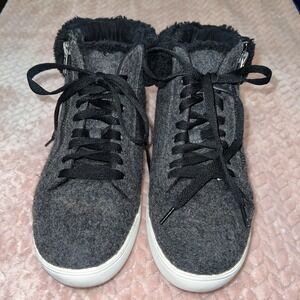 Drash Women's Fuzzy Gray Flannel Side Zip Boots Size 8.5m